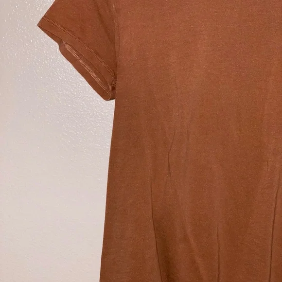 basic top - Picture 2 of 2